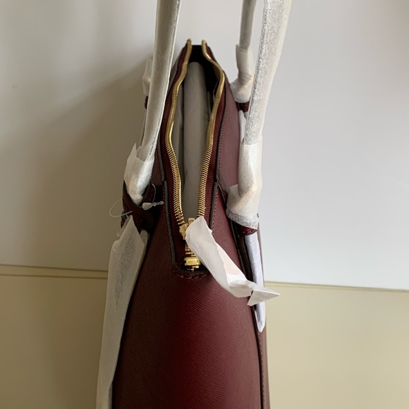 MICHAEL KORS LARGE CIARA TOTE IN MERLOT - Picture 7 of 7